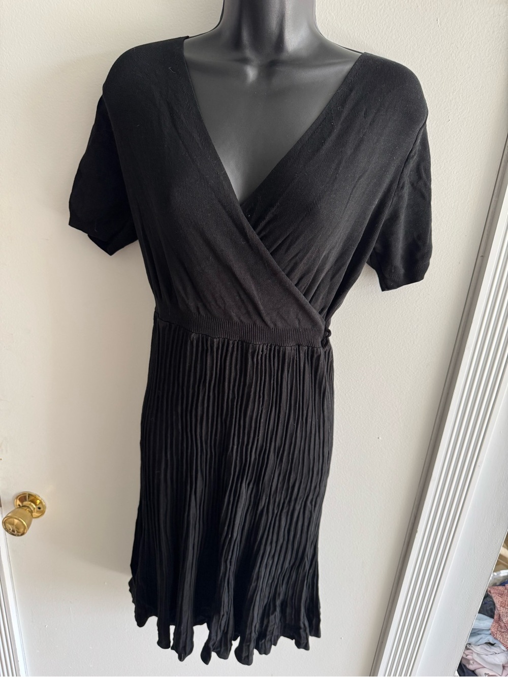 Women's Black V-Neck Pleated Wrap Dress